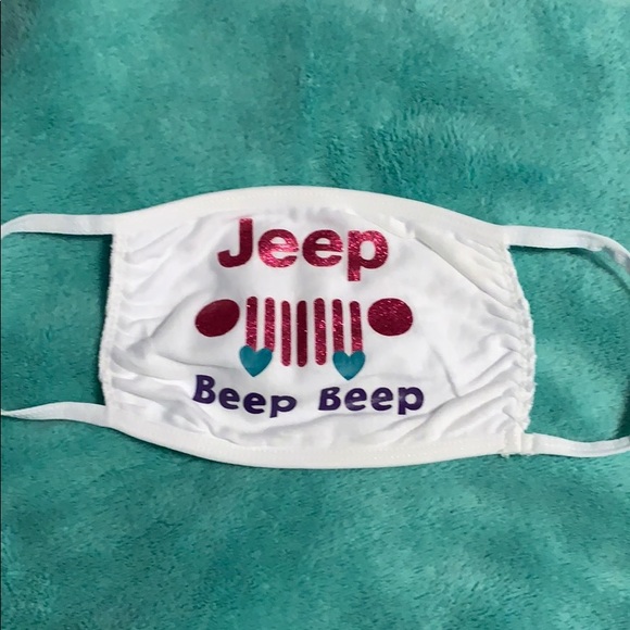 Accessories - Brand new white facemask